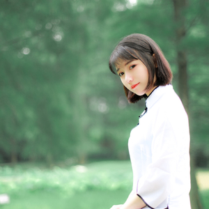 亚洲日韩中文制服
